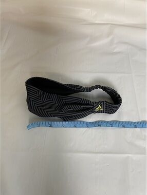 Adidas Black & Gray Geometric Print Headband